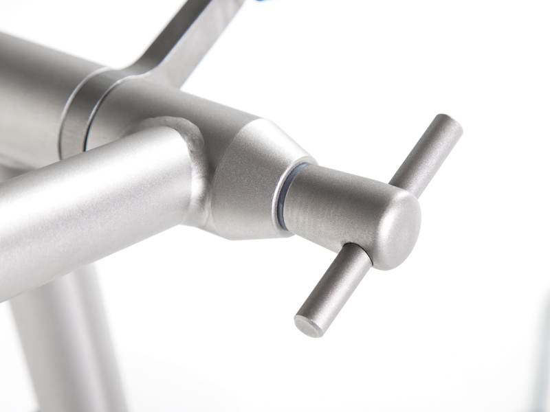 Phantom Titan Rosé 2.0 